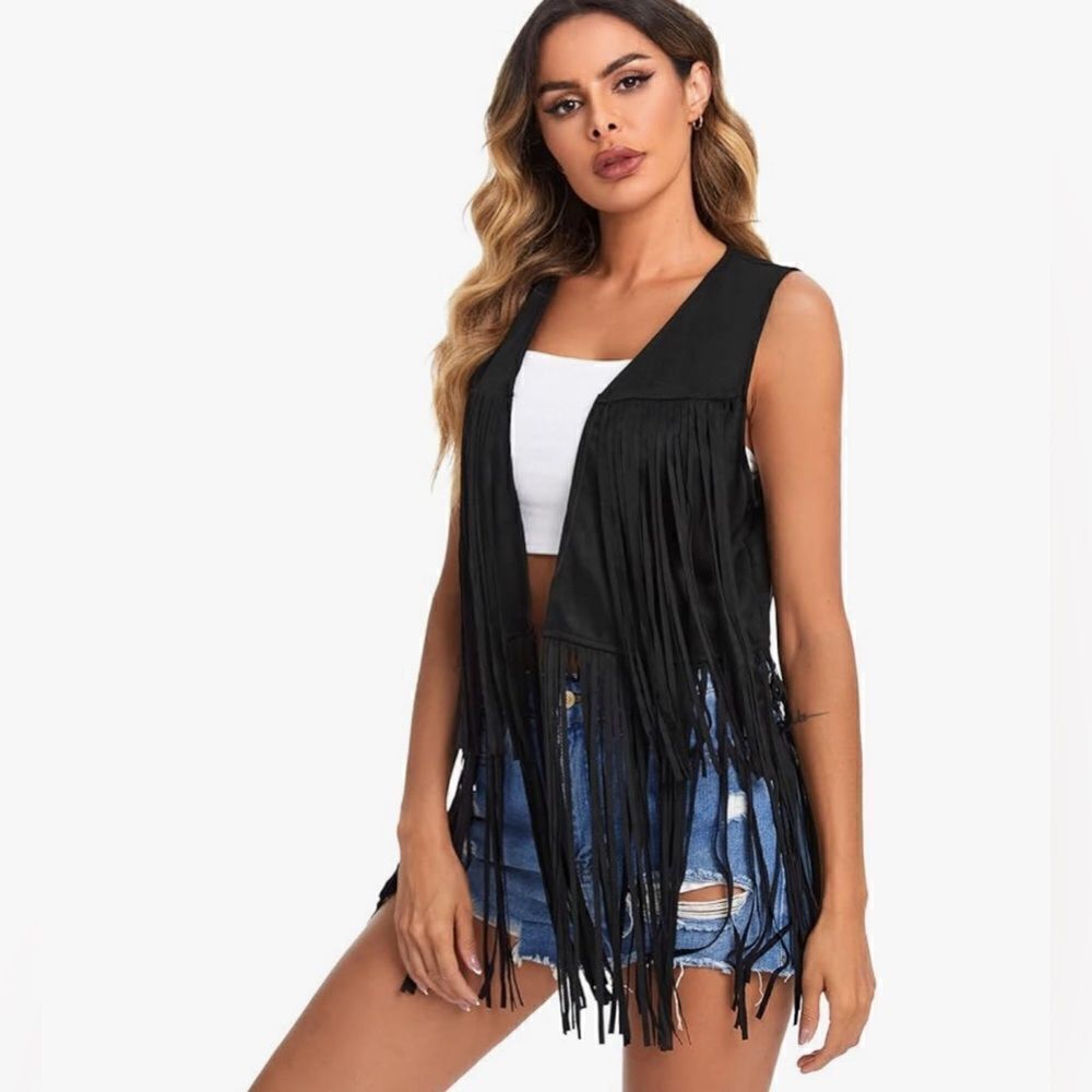 Verdusa Women's Tassel Sleeveless Vest 70s Hippie Faux Suede Fringe size Medium